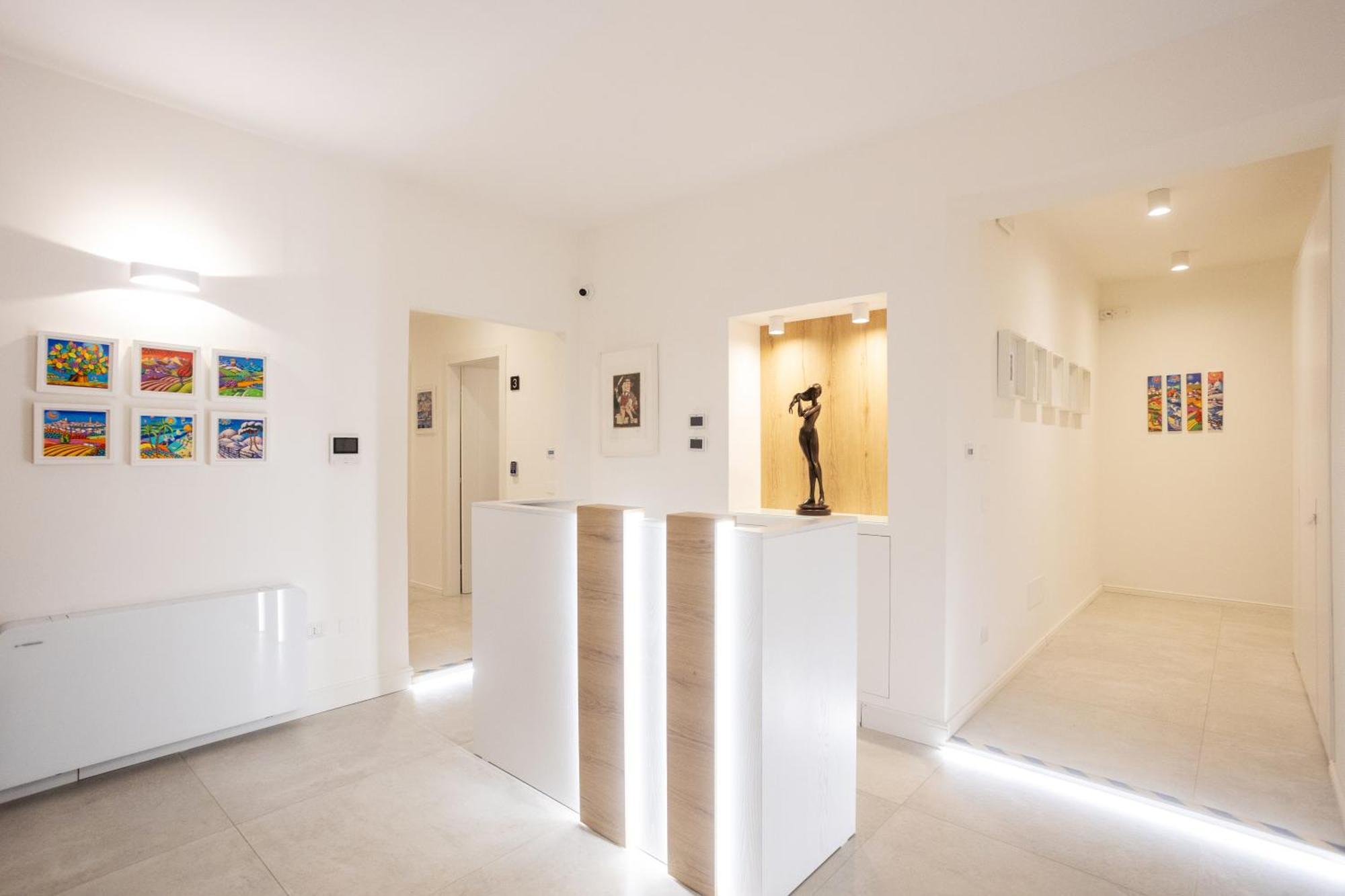 Lo Studio Di Viale Lo Re Camere & Caffe' เลชเช ภายนอก รูปภาพ